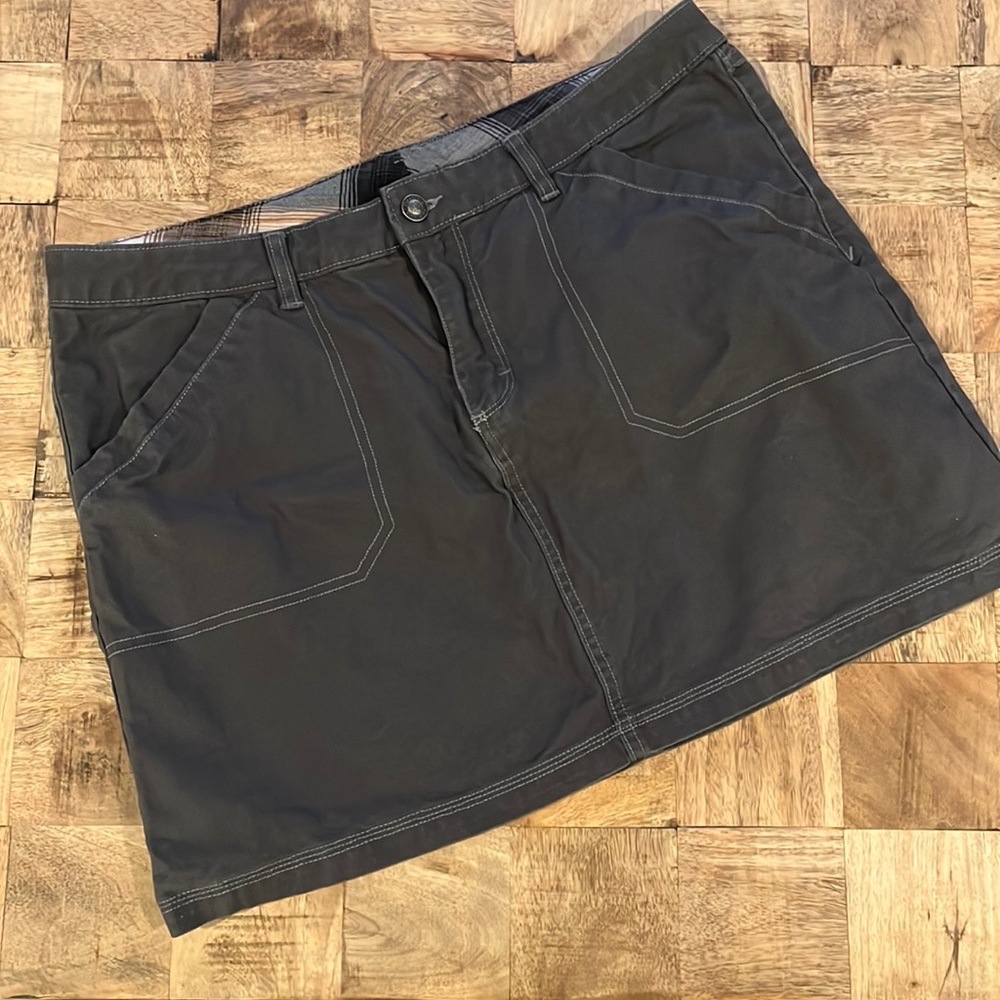 Gray cargo type mini skirt, Patagonia